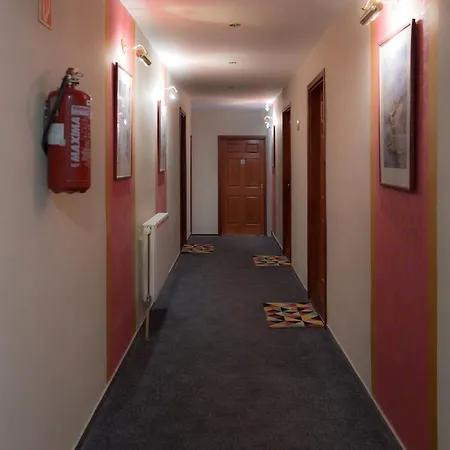 Hotel Ciao Amico Panzio 4*